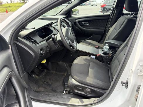 Used 2017 Ford Taurus Police Interceptor AWD image 12