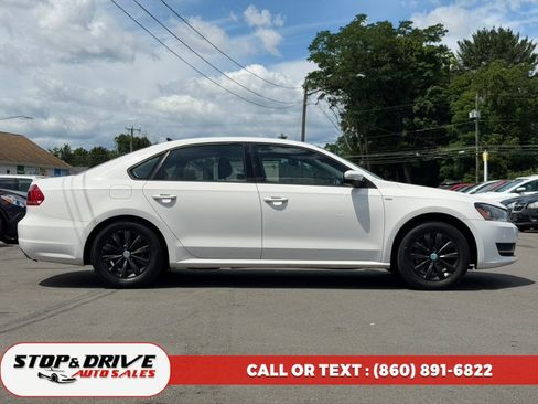 Used 2015 Volkswagen Passat 1.8T Wolfsburg Edition FWD image 4
