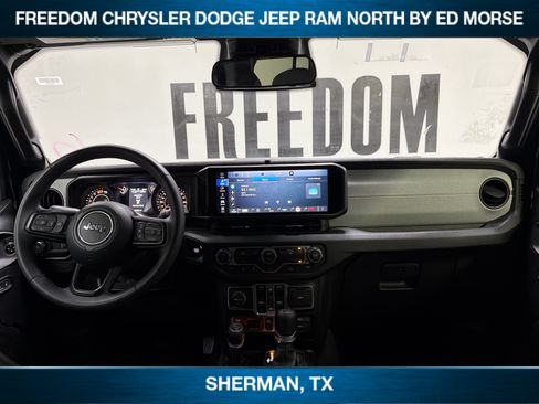 Used 2025 Jeep Wrangler Unlimited Sport AWD/4WD image 11