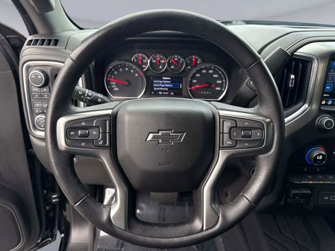 Used 2019 Chevrolet Silverado 1500 RST image 28