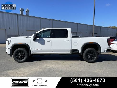 Used 2024 GMC Sierra 2500 AT4 image 4
