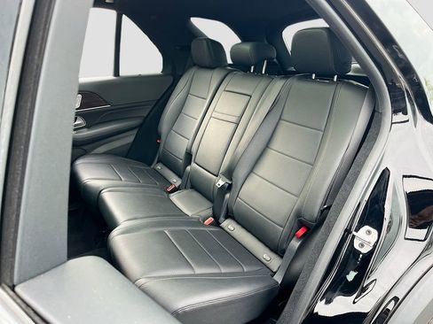 Used 2024 Mercedes-Benz GLE 350 4MATIC w/ 3rd Row Seat Package image 26