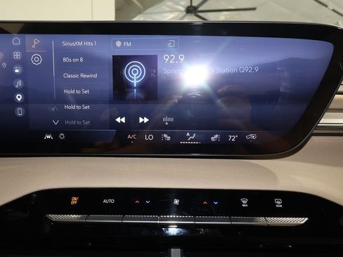 Certified 2026 Buick Enclave Preferred w/ Power Package FWD image 12