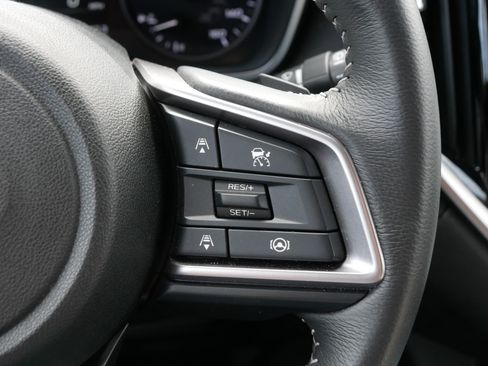 Certified 2025 Subaru Ascent Premium AWD/4WD image 30
