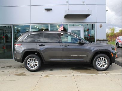 New 2025 Jeep Grand Cherokee Laredo X w/ Luxury Tech Group I