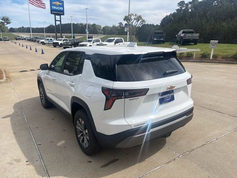 New 2026 Chevrolet Equinox LT w/ Convenience Package II image 14