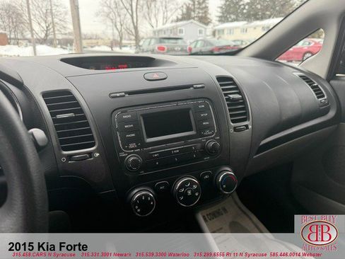 Used 2015 Kia Forte LX image 17