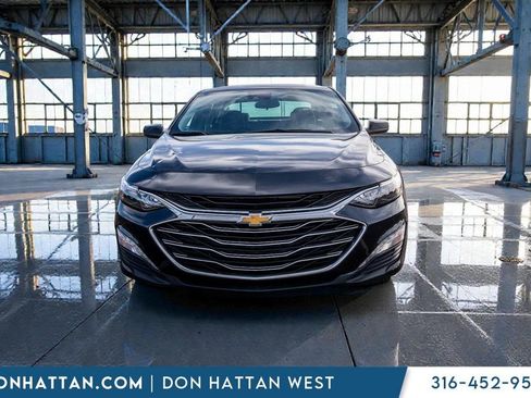 Used 2023 Chevrolet Malibu LT image 25