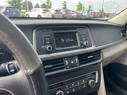 Used 2016 Kia Optima LX w/ LX Convenience Package FWD image 8