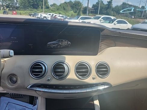 Certified 2018 Mercedes-Benz S 560 4MATIC Coupe image 19