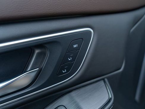 Used 2022 Nissan Rogue Platinum w/ Head-Up Display Package image 26