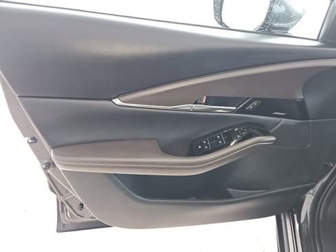 Certified 2025 MAZDA CX-30 AWD 2.5 S w/ Premium Package image 17