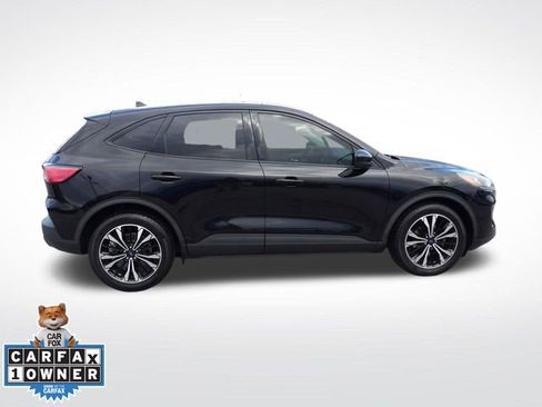 Certified 2021 Ford Escape SE w/ SE Sport Appearance Package image 8