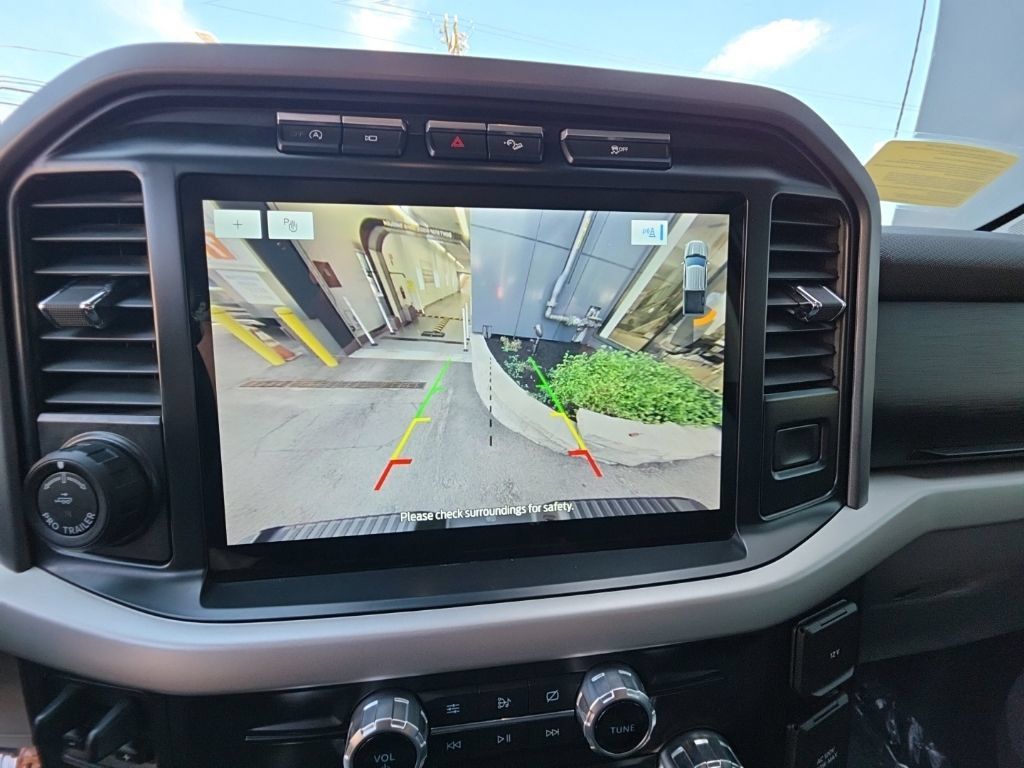 Used 2021 Ford F150 XLT w/ Equipment Group 302A High AWD/4WD image 18