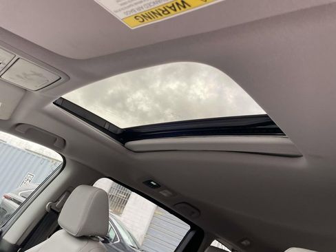 Used 2018 Honda Odyssey EX-L image 19