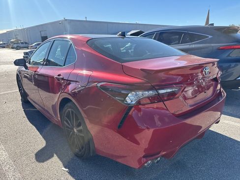 Used 2024 Toyota Camry image 7