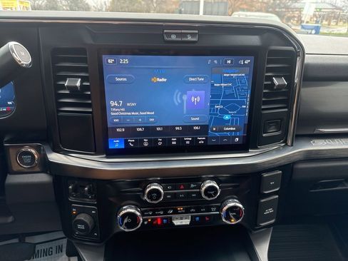 Used 2025 Ford F350 Lariat w/ FX4 Off-Road Package image 24