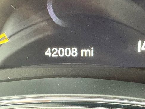 Used 2020 Jeep Grand Cherokee Altitude image 12