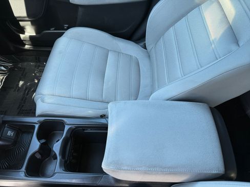 Used 2018 Honda CR-V EX image 14
