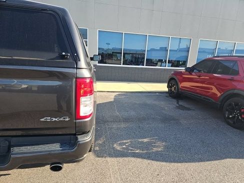 Used 2020 RAM 1500 Big Horn AWD/4WD image 8