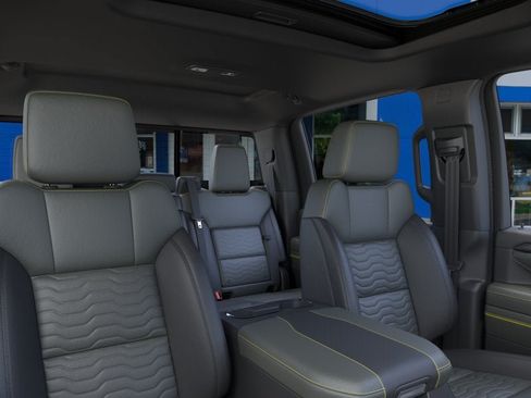 New 2026 Chevrolet Silverado 2500 ZR2 w/ LPO, Dark Essentials Package AWD/4WD image 48