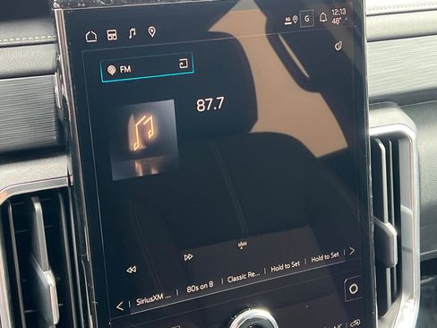 New 2026 GMC Acadia Elevation image 18