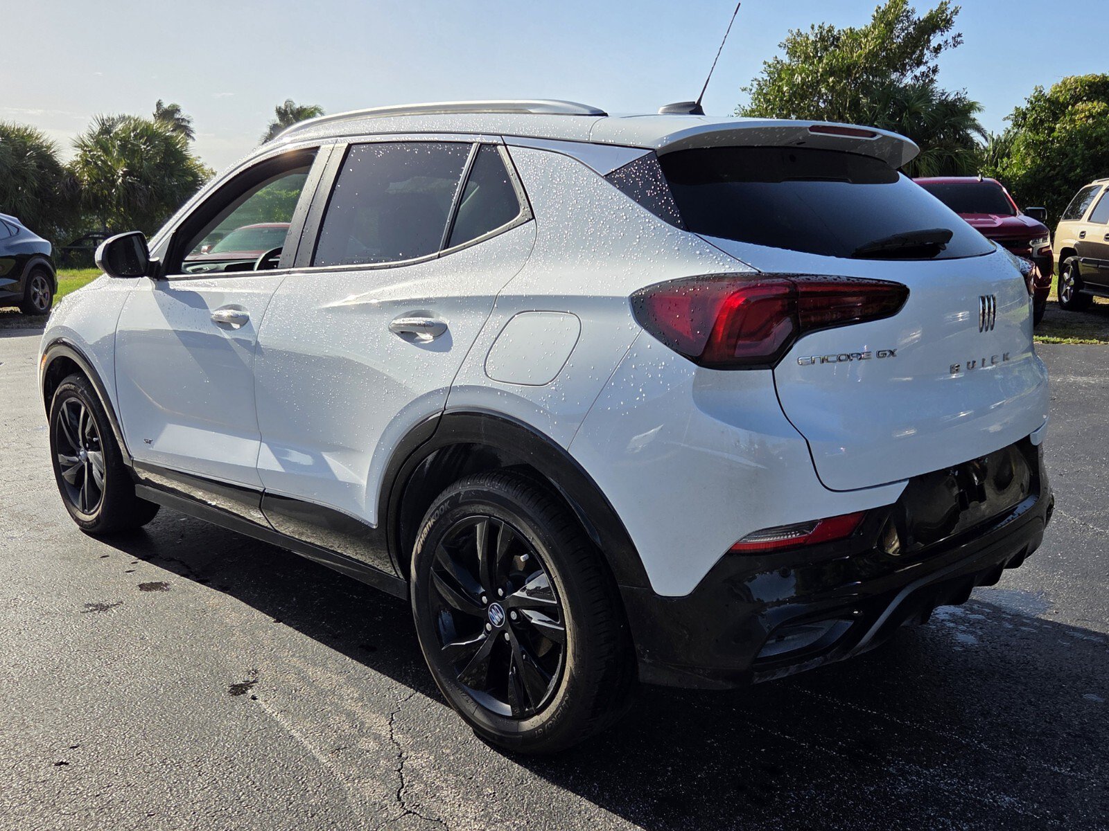 Used 2026 Buick Encore GX Sport Touring w/ Advanced Technology Package FWD image 3