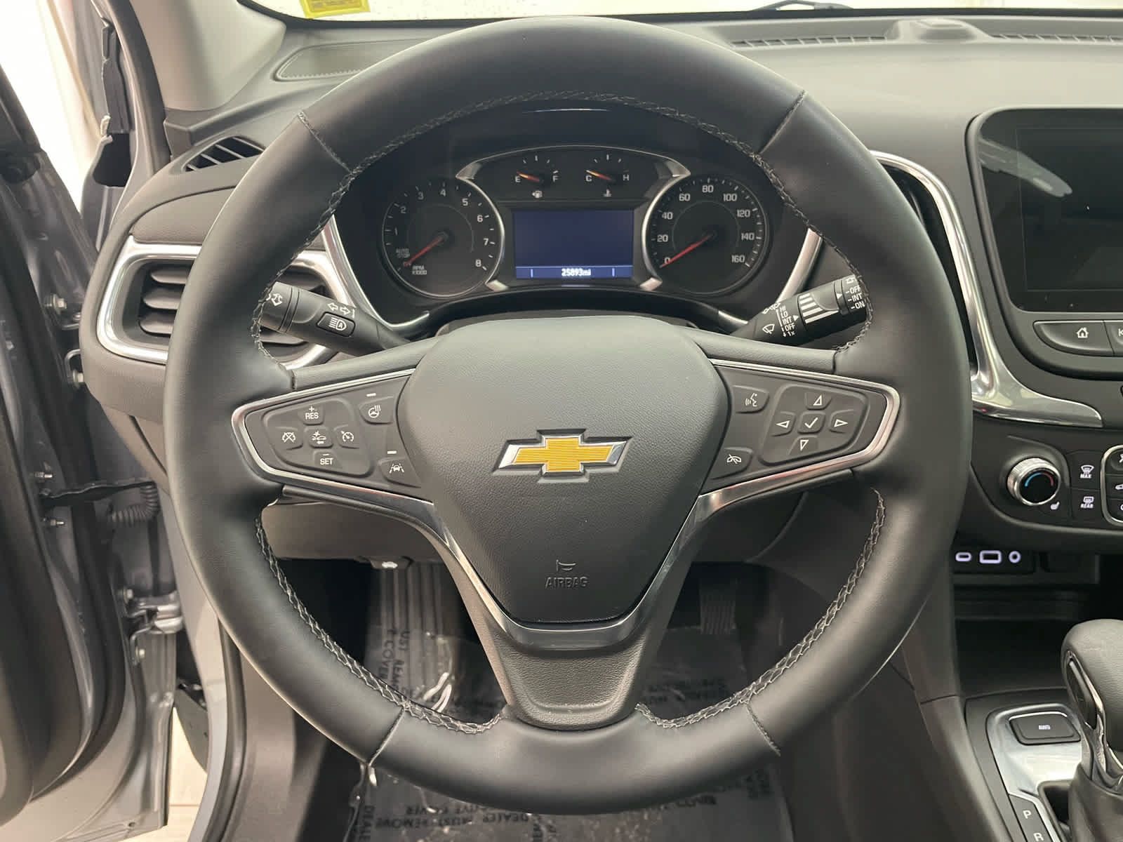 Used 2024 Chevrolet Equinox LT AWD/4WD image 14