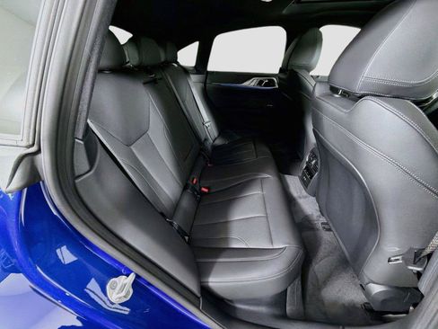 Used 2026 BMW i4 eDrive40 w/ M Sport Package RWD image 31