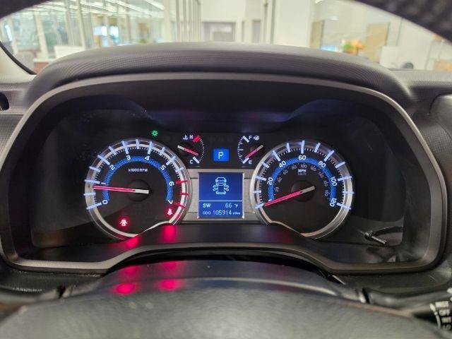 Used 2017 Toyota 4Runner Limited AWD/4WD image 13