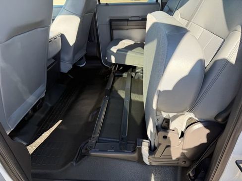 Used 2013 Ford F450 XL w/ PWR Equipment Group image 33