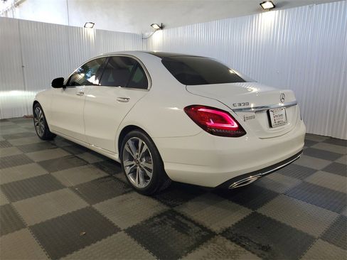 Used 2021 Mercedes-Benz C 300 Sedan image 4