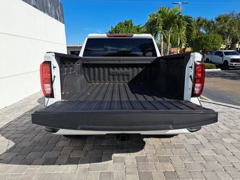 New 2026 GMC Sierra 1500 Elevation w/ Elevation Select Package image 9