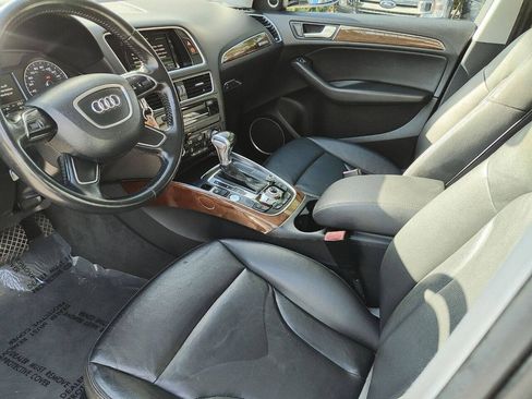 Used 2017 Audi Q5 2.0T Premium Plus w/ Technology Package AWD/4WD image 24
