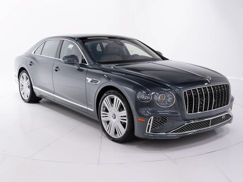 Used 2026 Bentley Flying Spur Plug-In Hybrid AWD/4WD image 7