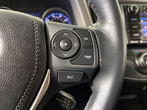 Certified 2018 Toyota RAV4 XLE FWD image 27