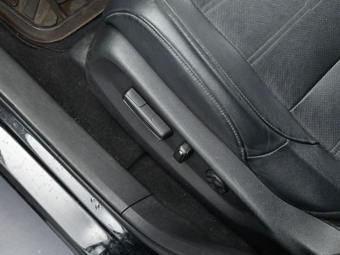 Used 2019 Honda CR-V EX-L image 14