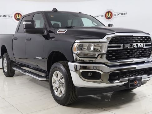 Used 2024 RAM 2500 Big Horn w/ Bed Utility Group image 19