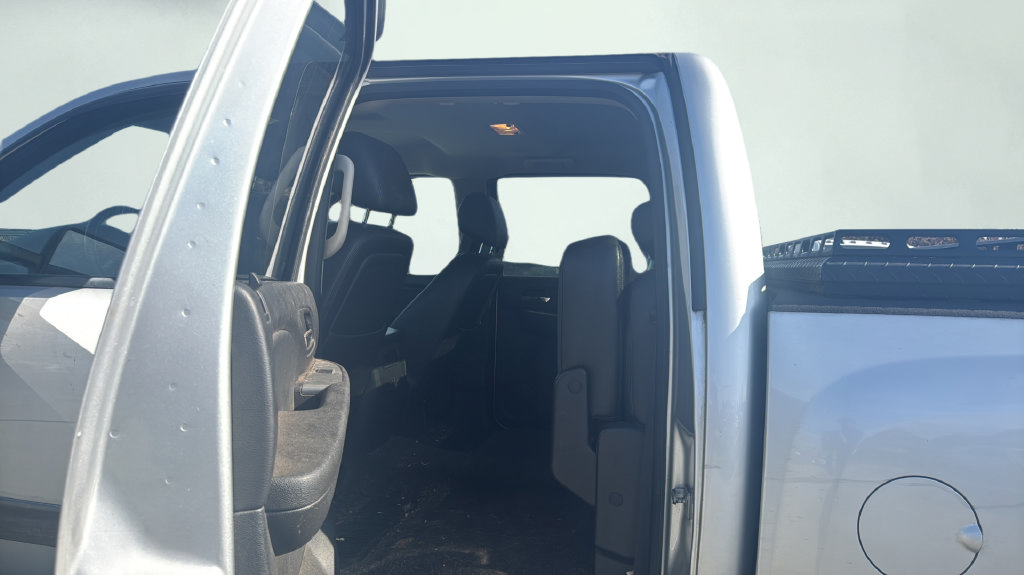 Used 2012 Chevrolet Silverado 1500 LTZ AWD/4WD image 15