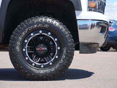Used 2015 Chevrolet Silverado 1500 LT w/ All Star Edition AWD/4WD image 11