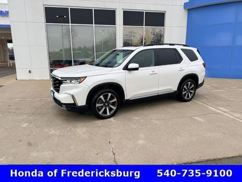 Certified 2025 Honda Pilot Elite image 1