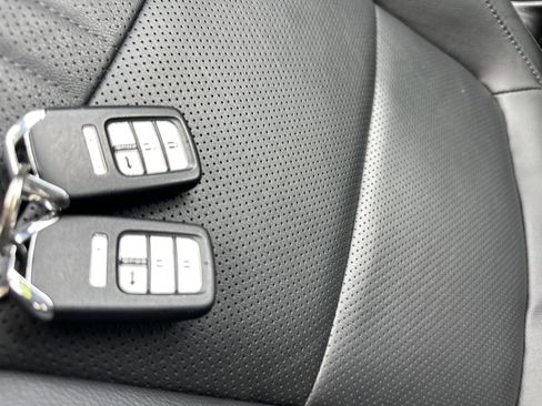 Used 2021 Honda Accord Touring image 20