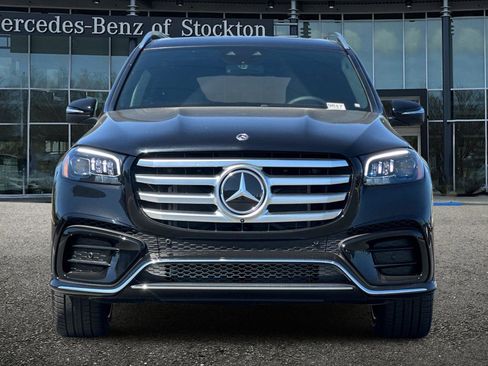 New 2025 Mercedes-Benz GLS 450 4MATIC image 9