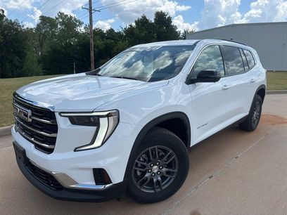 Used 2025 GMC Acadia Elevation