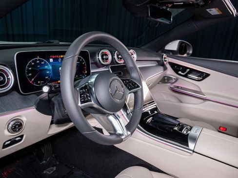 New 2026 Mercedes-Benz CLE 300 4MATIC Cabriolet image 19