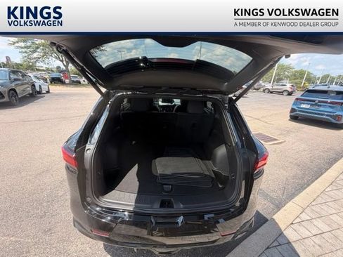 Used 2023 Chevrolet Blazer RS w/ Driver Confidence II Package FWD image 15