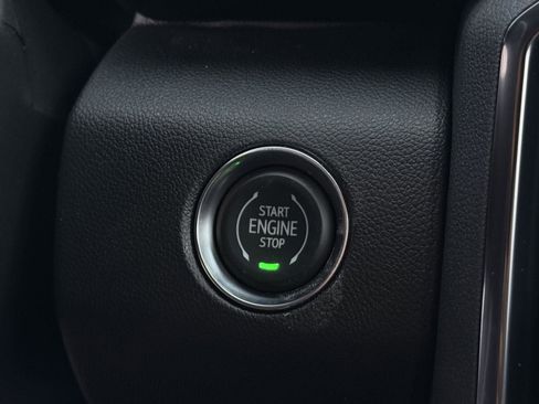 New 2026 GMC Acadia AT4 image 18