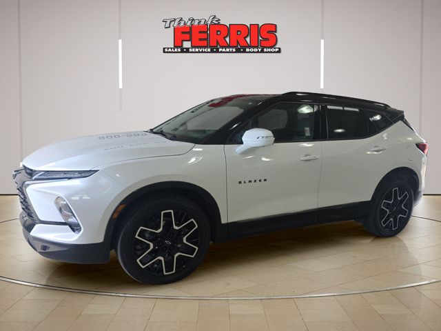 Used 2023 Chevrolet Blazer RS w/ Driver Confidence II Package AWD/4WD image 1