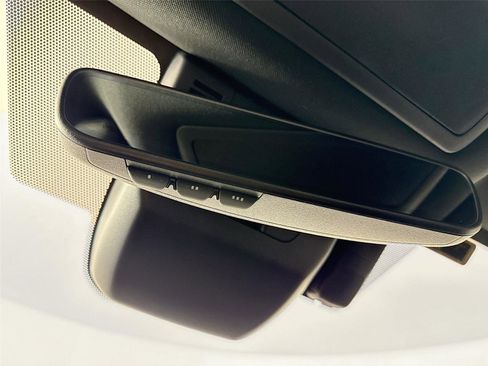 Used 2024 Toyota Grand Highlander AWD Hybrid image 22