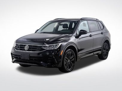 Used 2022 Volkswagen Tiguan SE R-Line